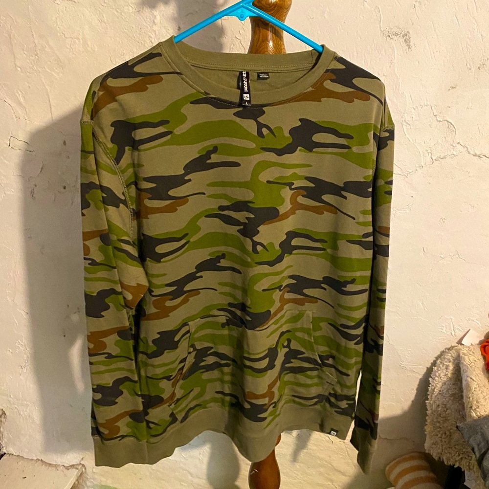 Ocean Current camp long sleeves pullover